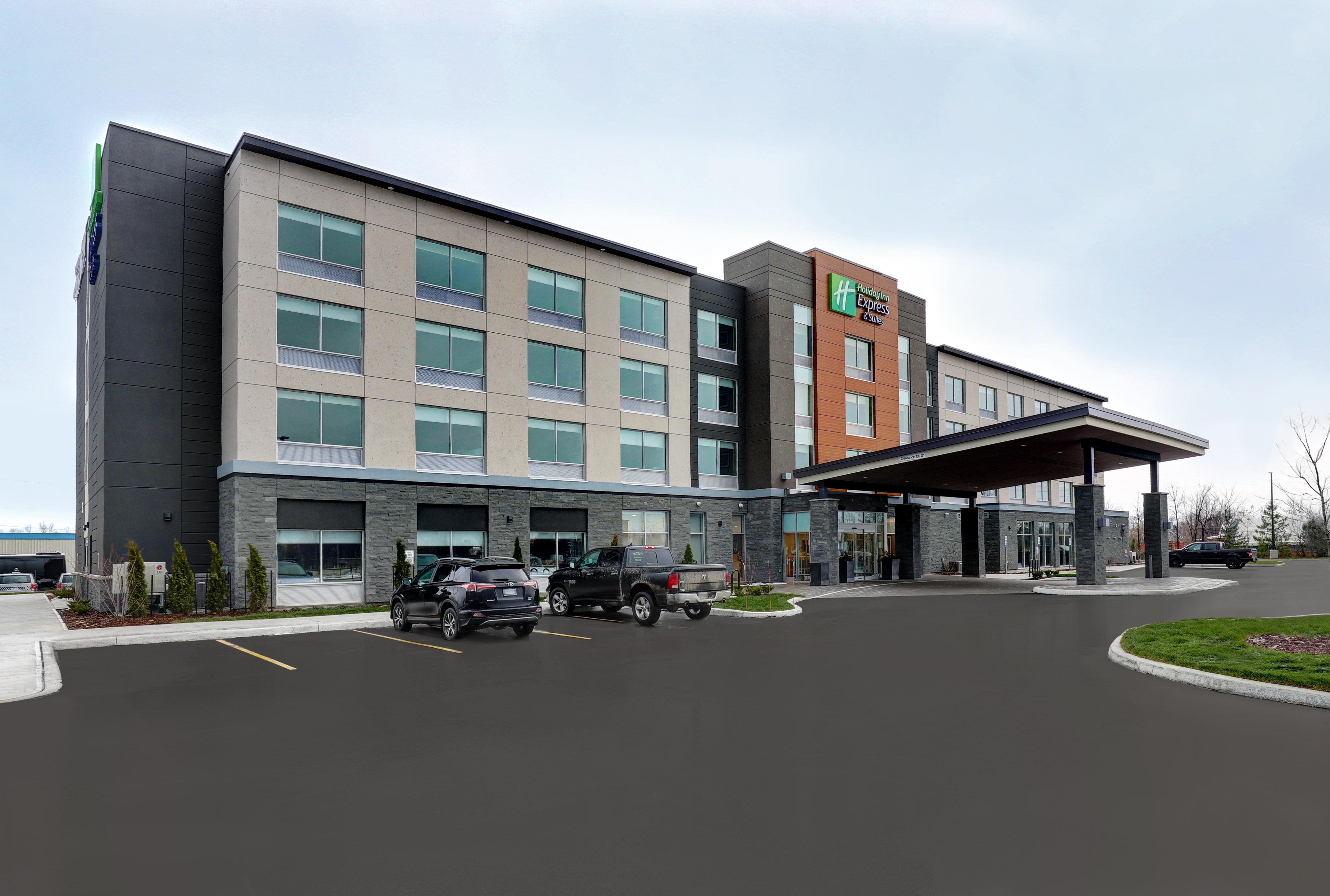 Holiday Inn Express & Suites - Колінгвуд Екстер'єр фото